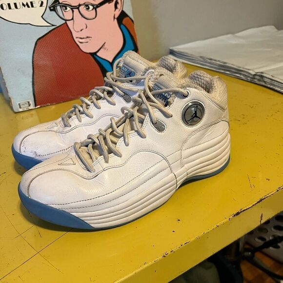 Nike Air Jordan Jumpman Team 1 White University Blue UNC CV8926-107 Sz 8 - Picture 2 of 10